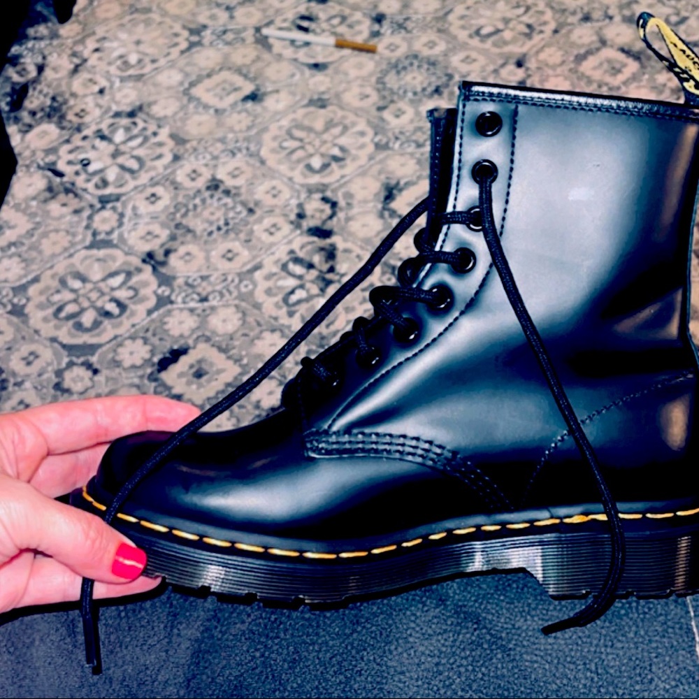 Dr. Martens Airwalk